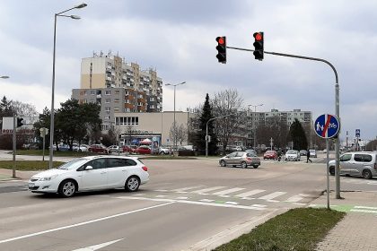 V Trnave riadi krizovatky v noci umela inteligencia