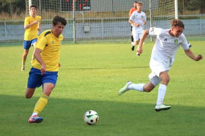Futbal 8 liga A Voderady dali 10 golov Smolenice vyhrali v Modranke
