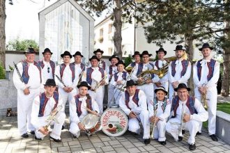 Surovanka Hrncarovani a Veresvaranka na festival dychoviek v Trnave