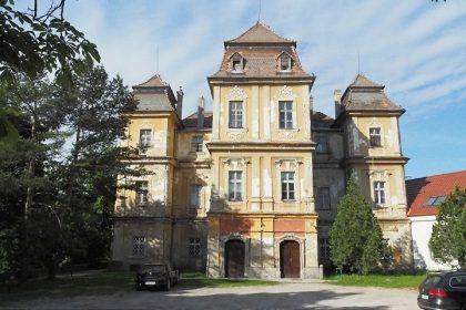 Kastiel v Trstine ziskala obec po odchode problemovych dievcat