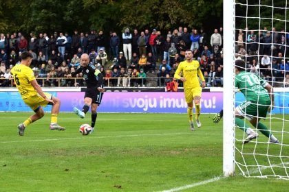 Zapas so Slovanom zaplnil stadion Benkovsky vyzdvihol dvoch hracov