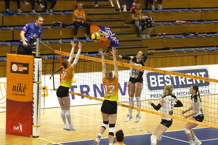 Trnavske volejbalistky po vitazstve nad Brusnom privitaju Nitru