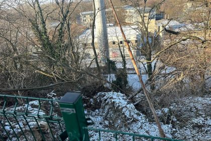 V Hlohovci vyhlasili mimoriadnu situaciu kvoli zosuvu svahu