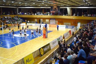 Volejbalistky privitaju Presov hokejisti Humenne Spartak v akcii