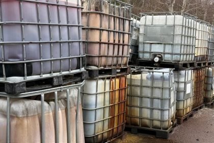 Nebezpecny odpad zo skladky Vlcie hory by mali zlikvidovat uz v lete 1