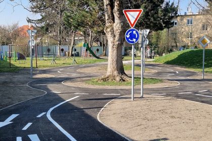 V Piestanoch otvorili dopravne ihrisko pre deti z predskolskych zariadeni