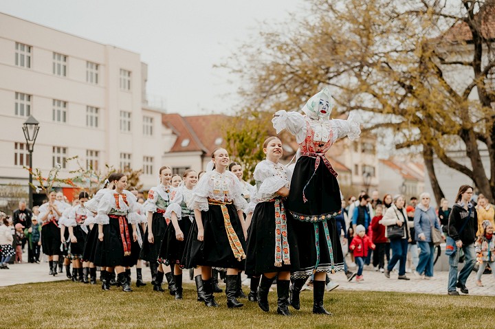V Trnave a v okolitch obciach si pripomen tradcie Kvetnej nedele