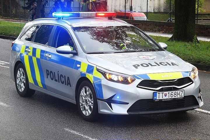 Tragedia v Seredi Muz neprezil dotyky s trakcnym vedenim