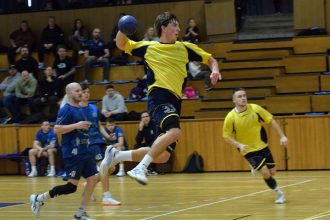 Kam za sportom Hadzanari sa lucia so sezonou derby sa bude konat vo Velkych Kostolanoch