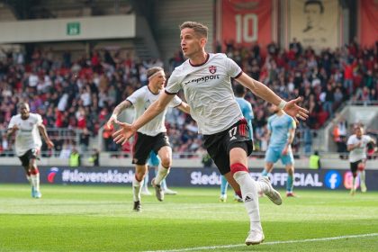 V Spartaku nepokrauje futbalovy univerzal Jakub Paur