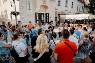 V Trnave sa zacinasu letne bezplatne prehliadky pre cudzincov su dostupne aj v anglictine
