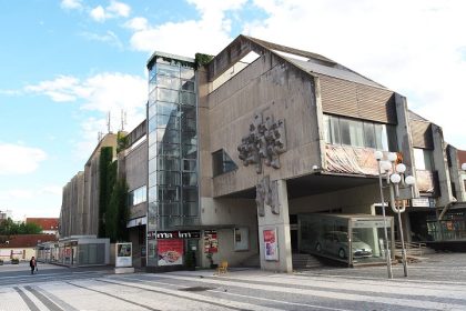 Vyrocie ma projektant trnavskeho Domu kultury a Tatraskla Jozef Danak