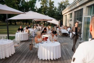 prepojenie gastronomie s historiou nedaleko trnavy chystaju stylove grilovacky